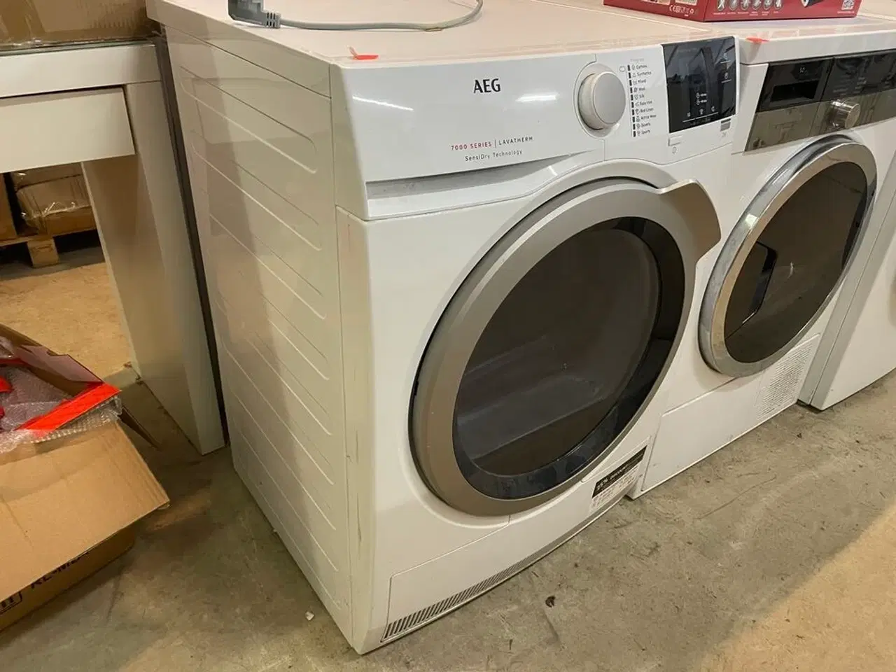 Billede 6 - Tørretumbler, brugt. AEG. 7000 series