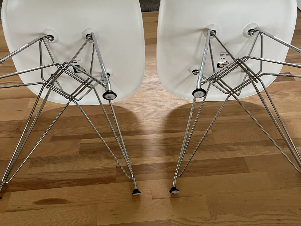 Billede 4 - Eames spisebordsstole