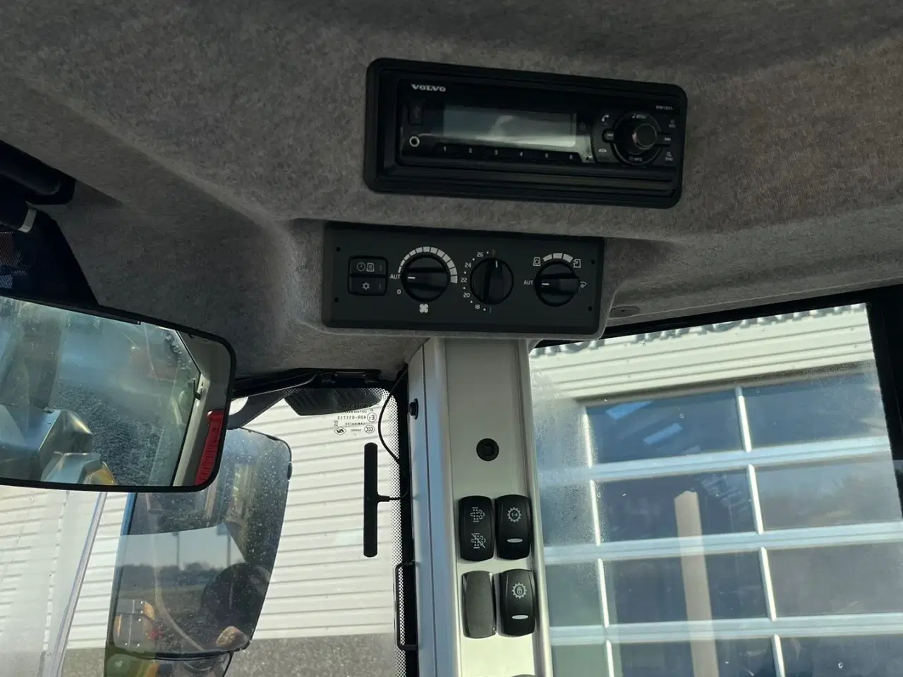 Billede 8 - Volvo L 70 H H2, BEMÆRK MED GARANTI FRA VOLVO FREM TIL DEN 18.6.2026. AGRICULTURE DK-maskine, Co-Pilot & med 750mm Michelin MEGA X BIB hjul.