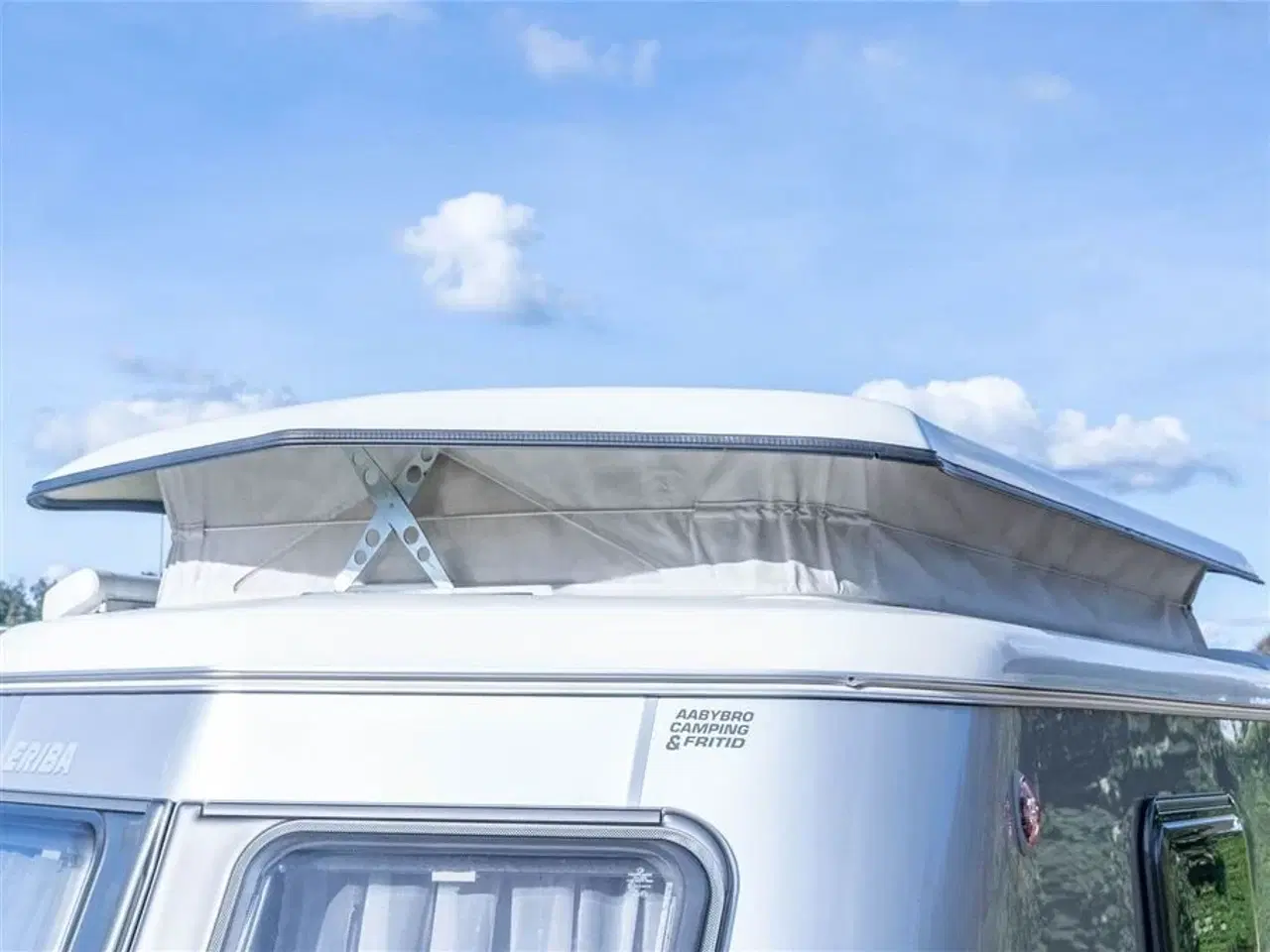 Billede 27 - 2019 - Hymer Eriba Touring Troll 535 GT   Yderst velholdt vogn med hævetag og meget udstyr