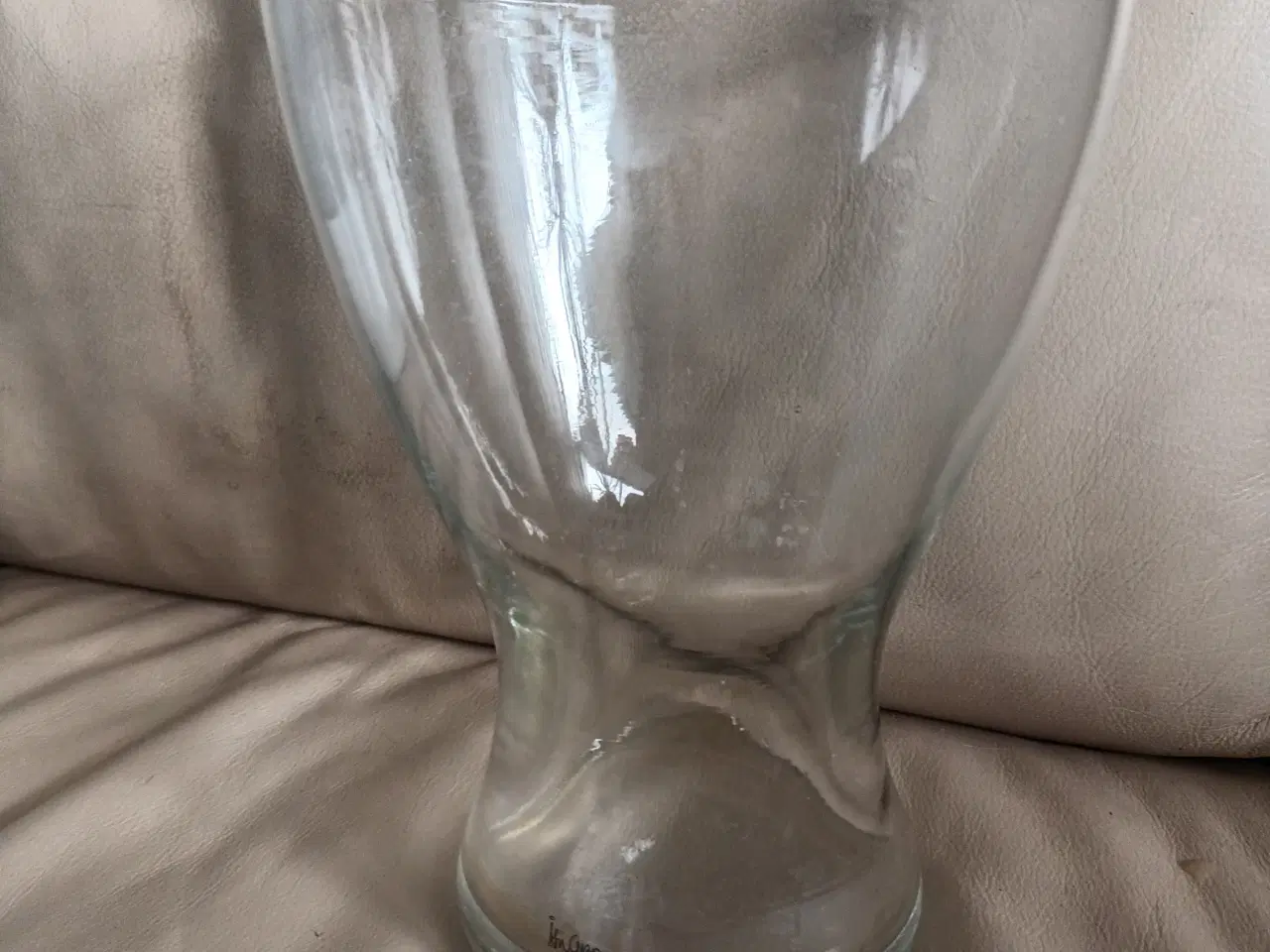 Billede 1 - FLOT ÅSA GRAY VASE 20 CM HØJ & 14 CM I DIAM