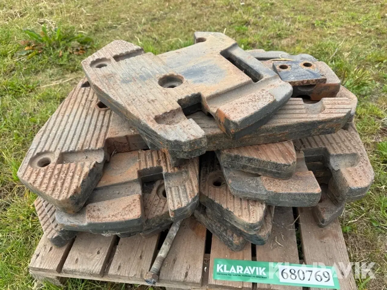 Billede 2 - Frontvægte Valtra 37,5 kg