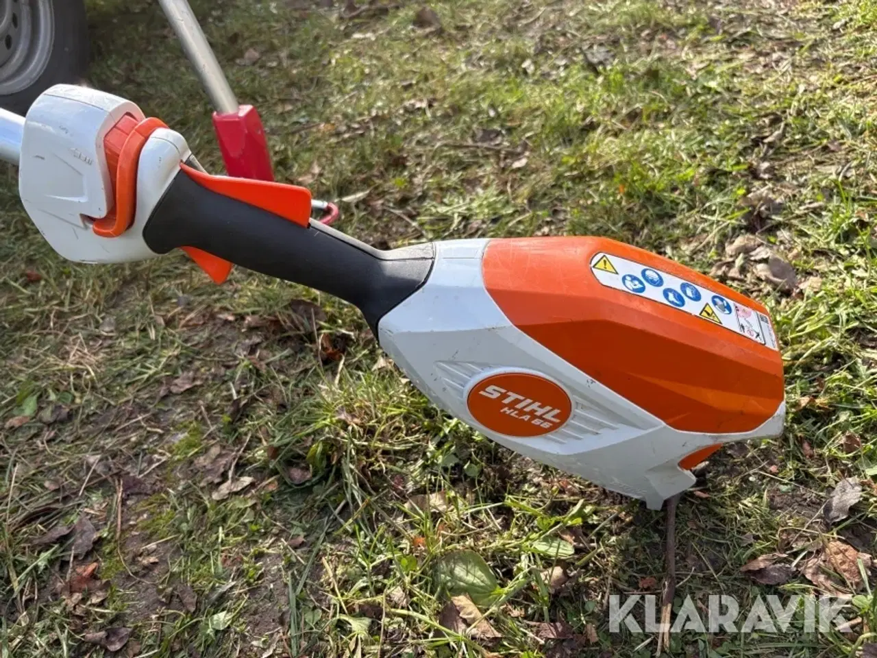 Billede 4 - Hækkeklipper Stihl HLA 66 med rygbøjle