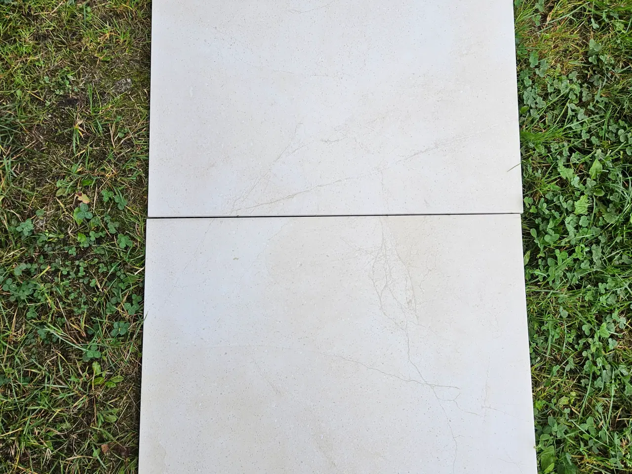 Billede 1 - Gulv- og vægklinke beige 60x60 cm 