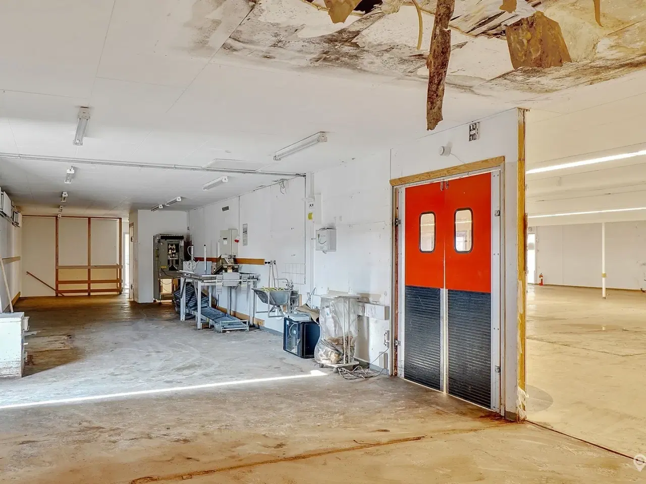 Billede 7 - Stor-butik ved byens bedste indfaldsvej