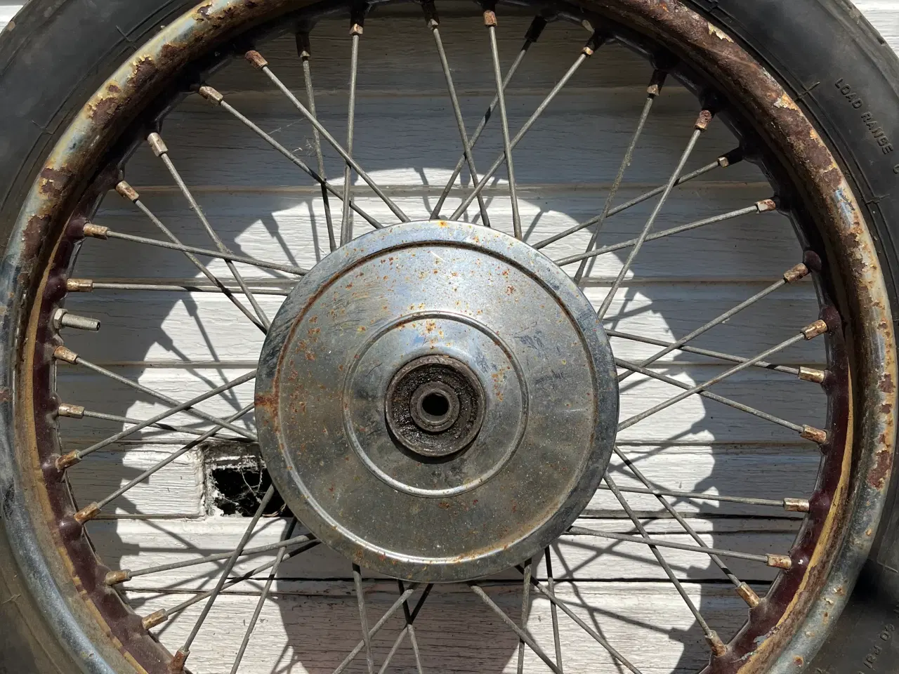 Billede 12 - Triumph nav og fælge