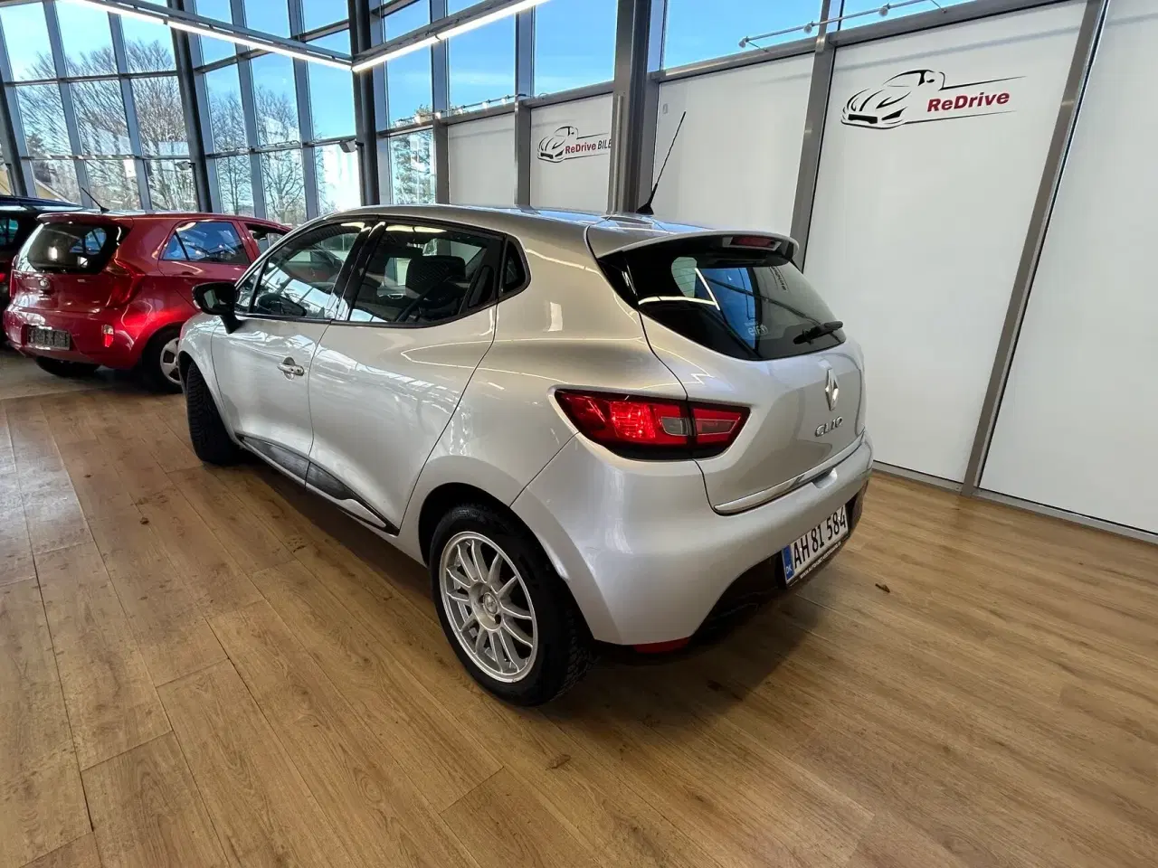 Billede 6 - Renault Clio 1,2 16V Expression 75HK 5d