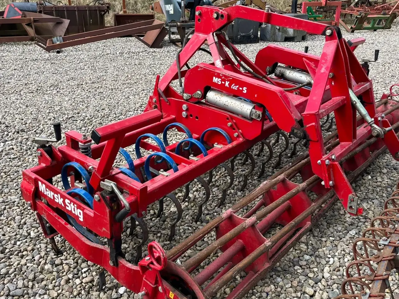 Billede 3 - Marsk Stig MS-K let-s med tromle 3m bred, med overløft lift på. Den er som ny og kun meget lidt brugt.