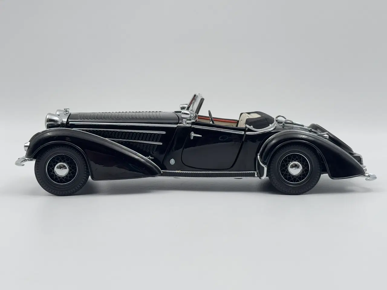 Billede 3 - 1939 Horch / Audi 855 Roadster 1:18 