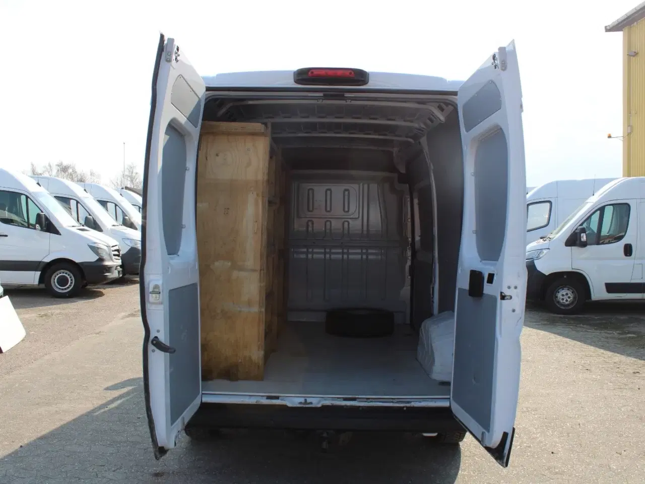 Billede 12 - Fiat Ducato 35 2,3 MJT 140 Kassevogn L2H2