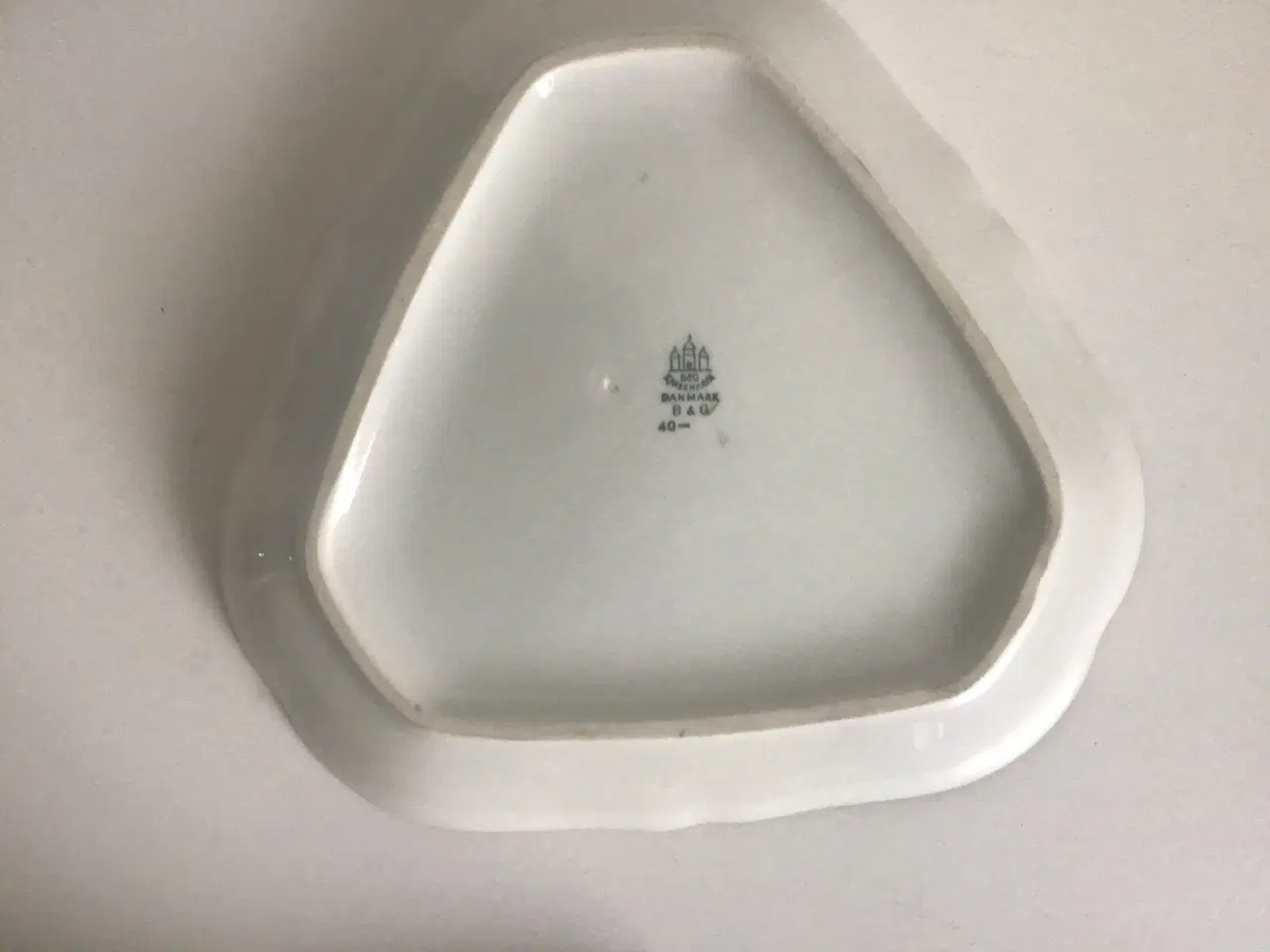 Billede 2 - Mågestel med guldkant