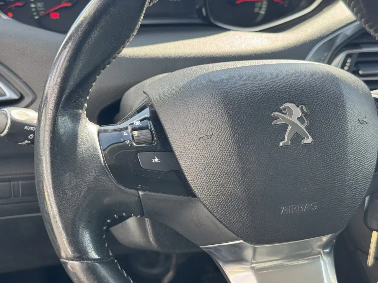 Billede 10 - Peugeot 308 SW 1,2 e-THP Active 130HK Stc 6g