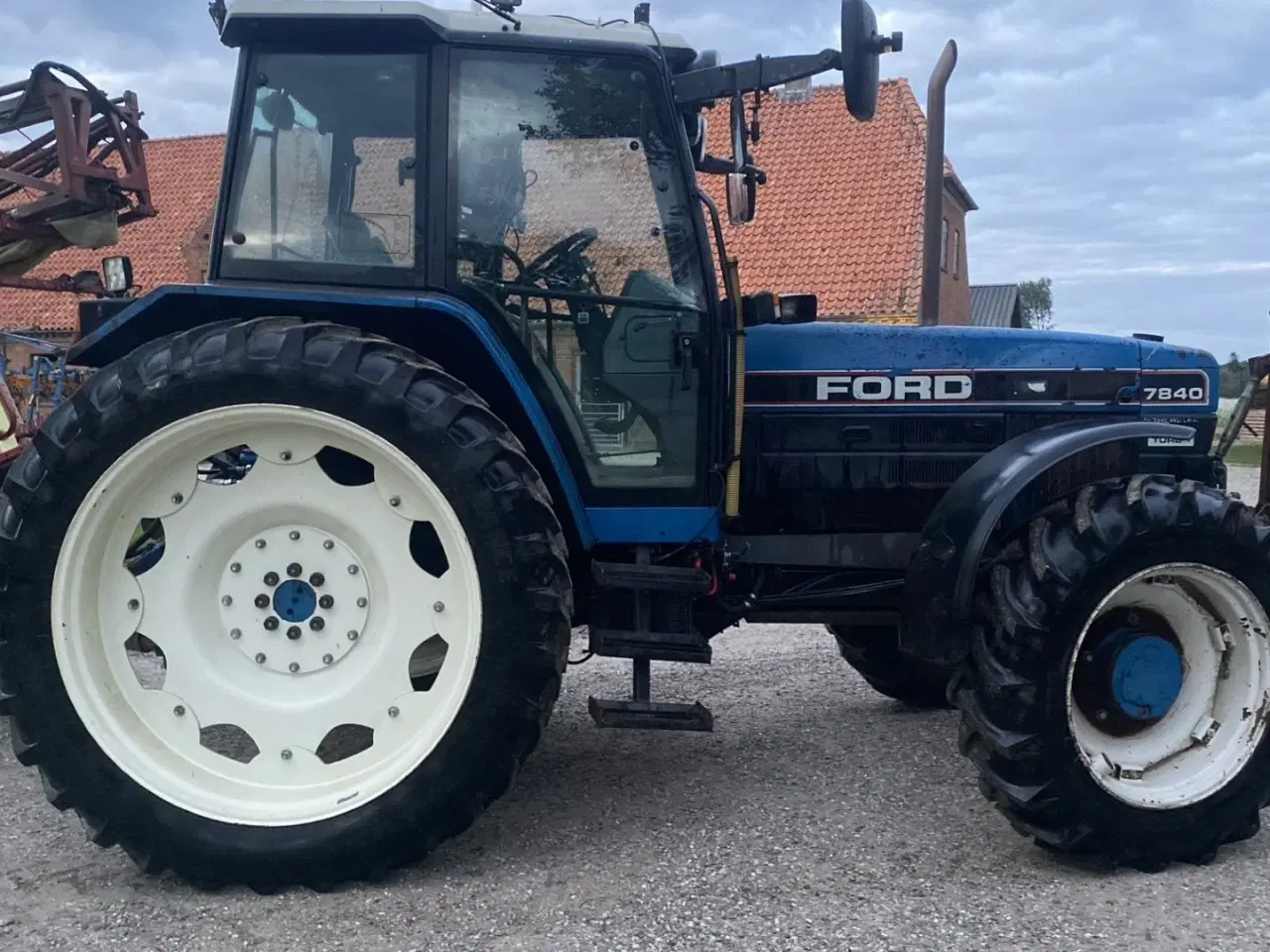 Billede 2 - New Holland 7840
