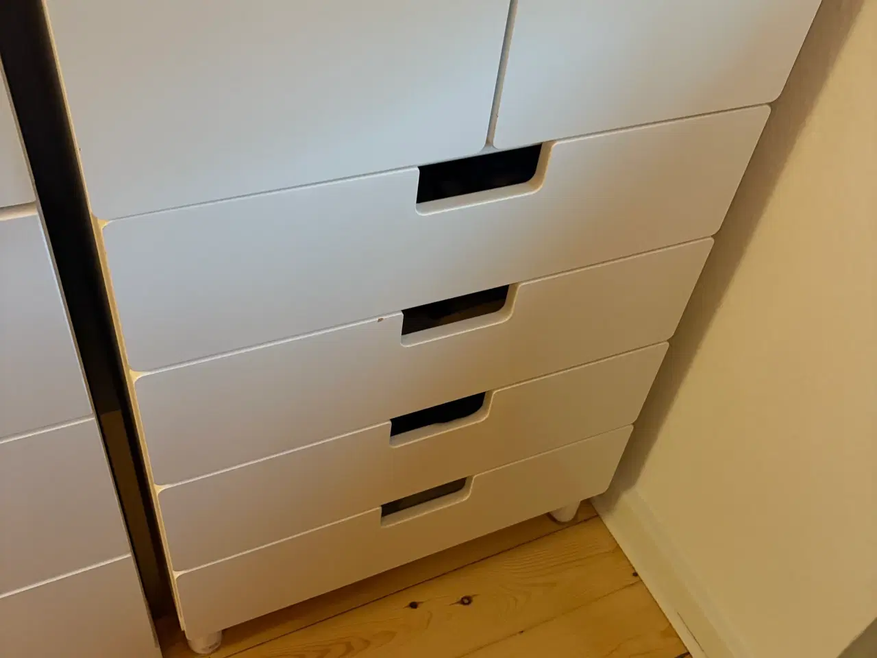 Billede 2 - Billigt Ikeaskab