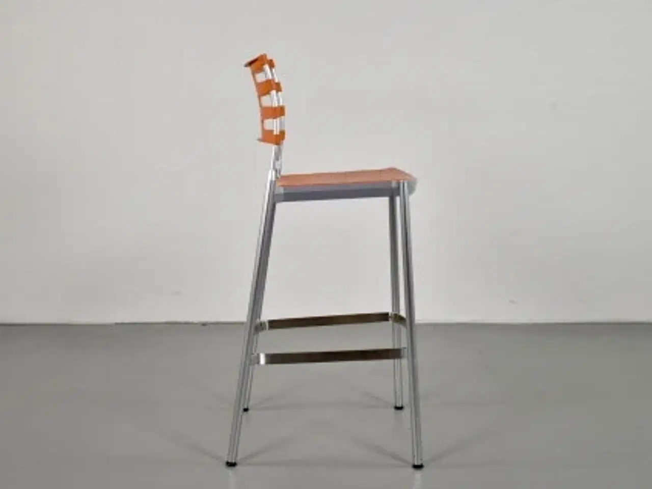 Billede 2 - Fritz hansen/kasper salto barstol model ice i orange