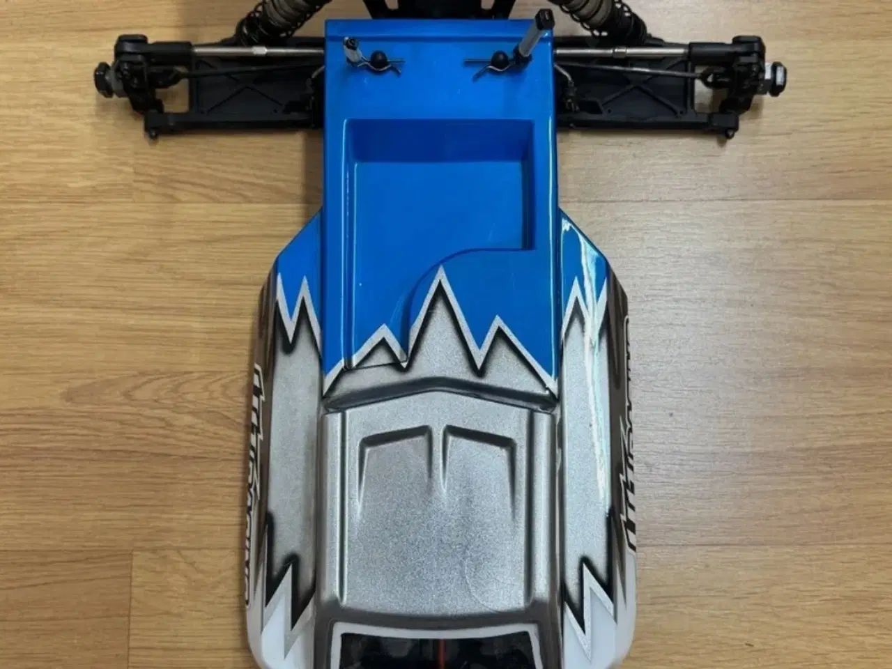 Billede 10 - HB Racing 1/8 Rc bil