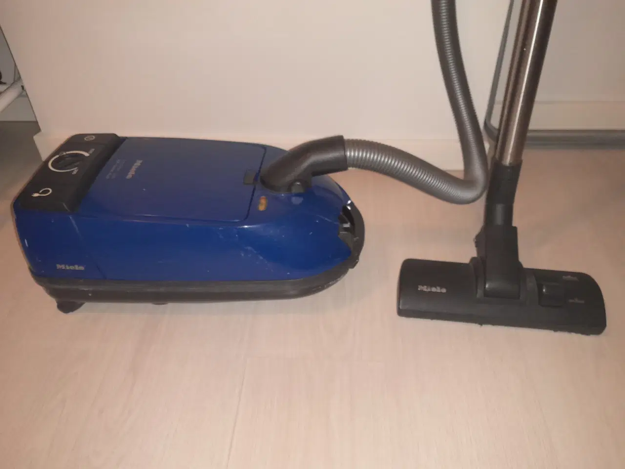 Billede 2 - Miele Støvsuger