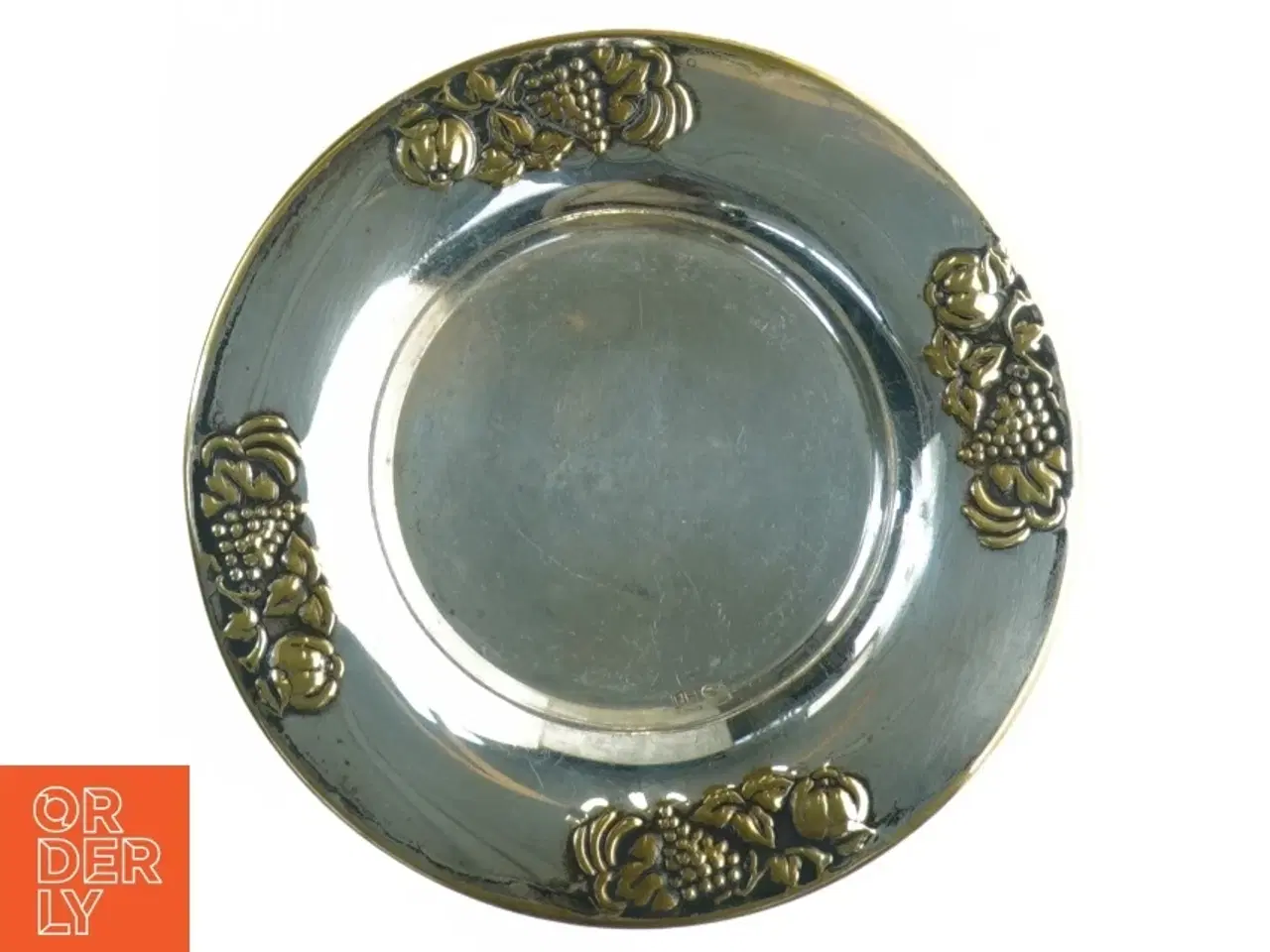 Billede 2 - Dekorativ sølvfarvet minitallerken (str. Ø 16 cm)