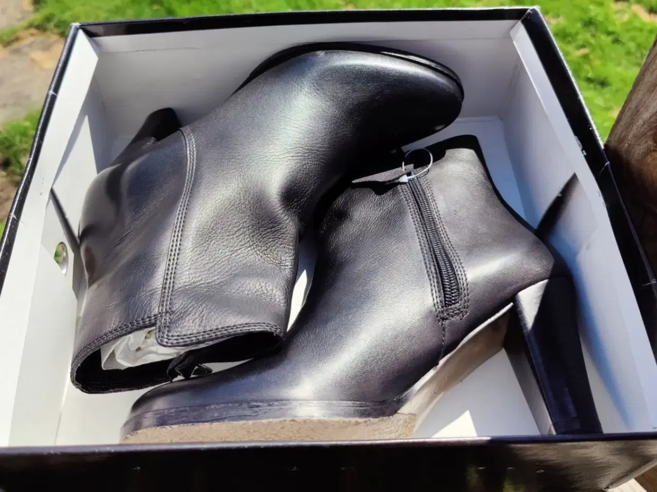 Billede 1 - Høje hælesko (ægte læder)