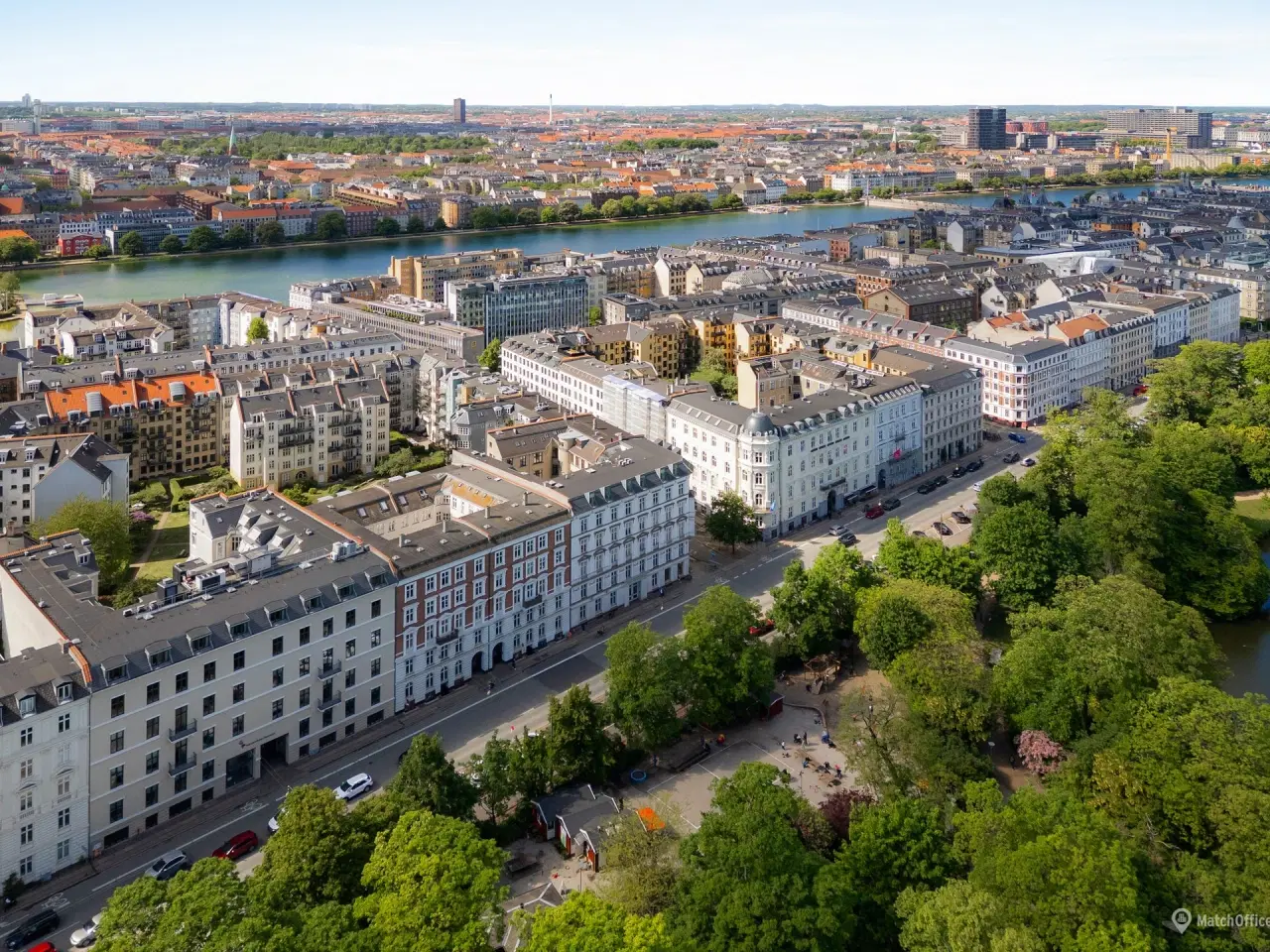 Billede 6 - Herskabeligt kontorlejemål med udsigt til Ørstedsparken