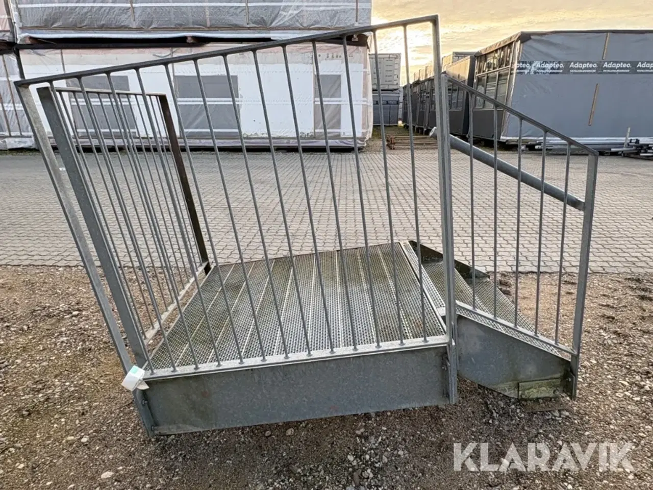 Billede 7 - Trappe med 2 repos’er og gelænder