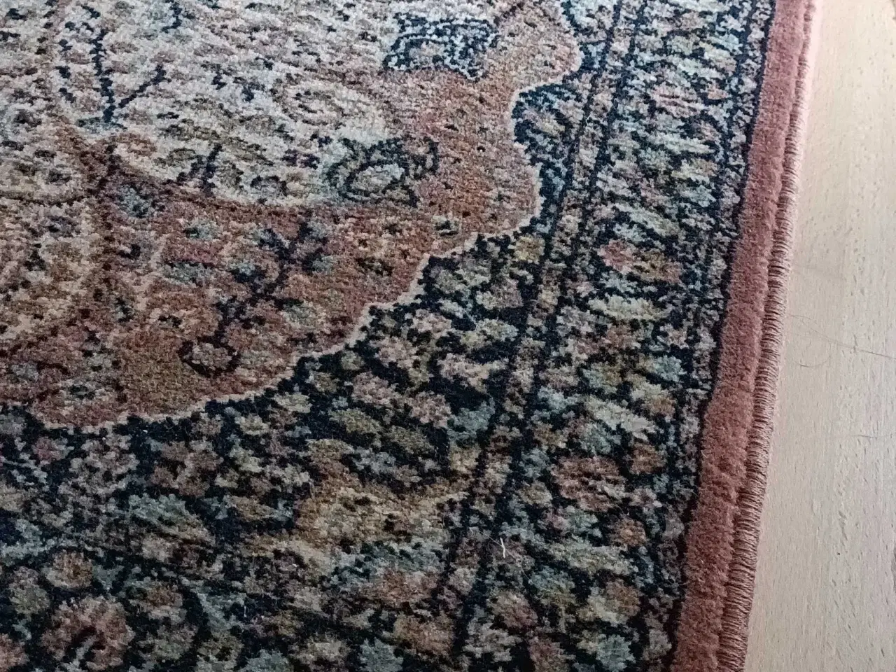 Billede 5 - ❌Flot Løber Tæppe, Uld material❌