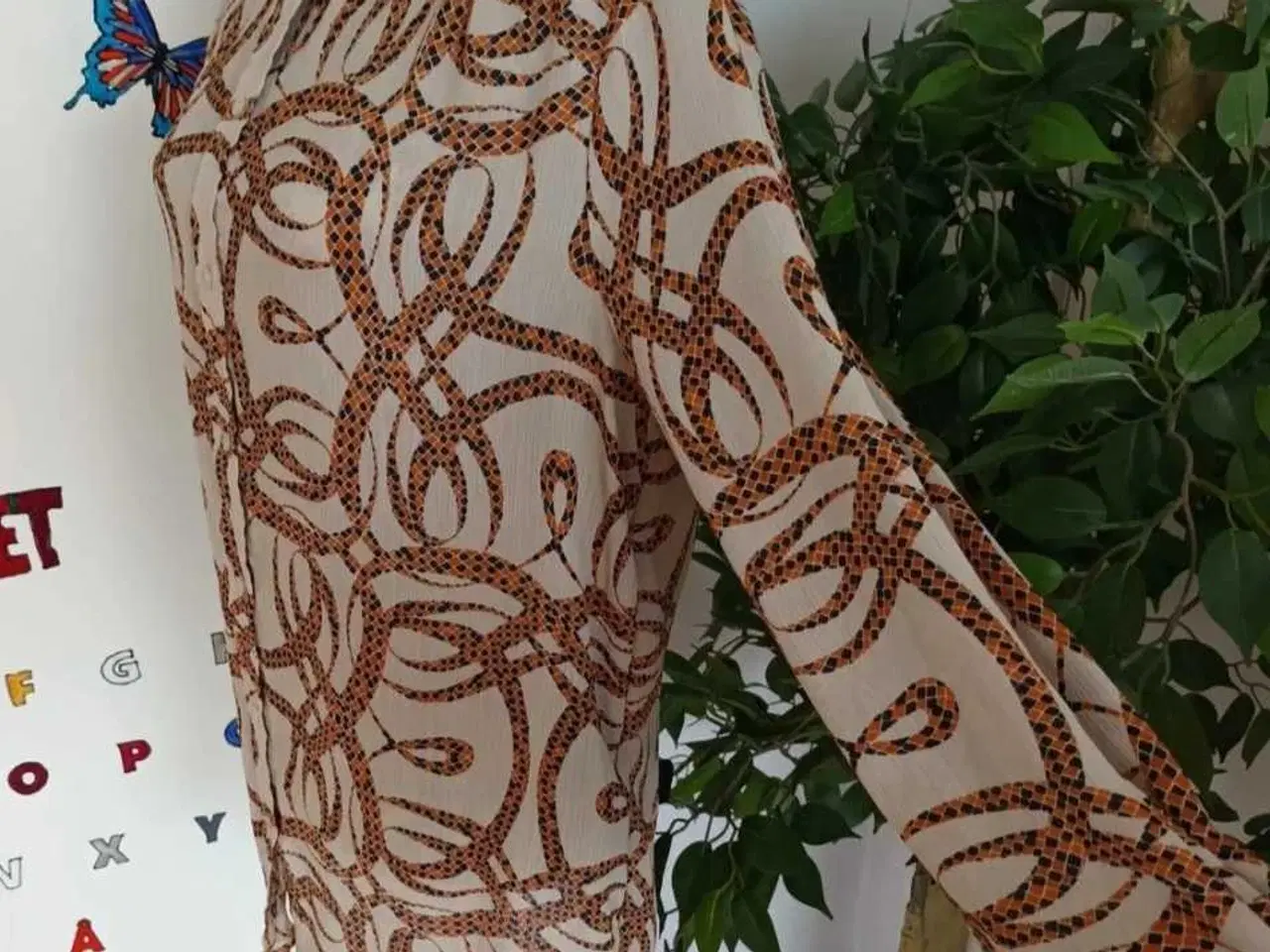 Billede 4 - Skjorte. H&M. XXL/44