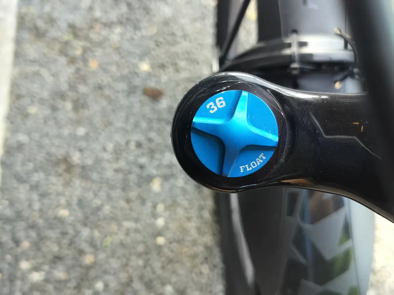 Billede 6 - EMTB Str L Næsten ny