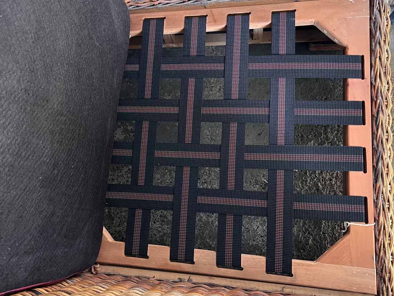 Billede 3 - Kurvestol med siddehynde