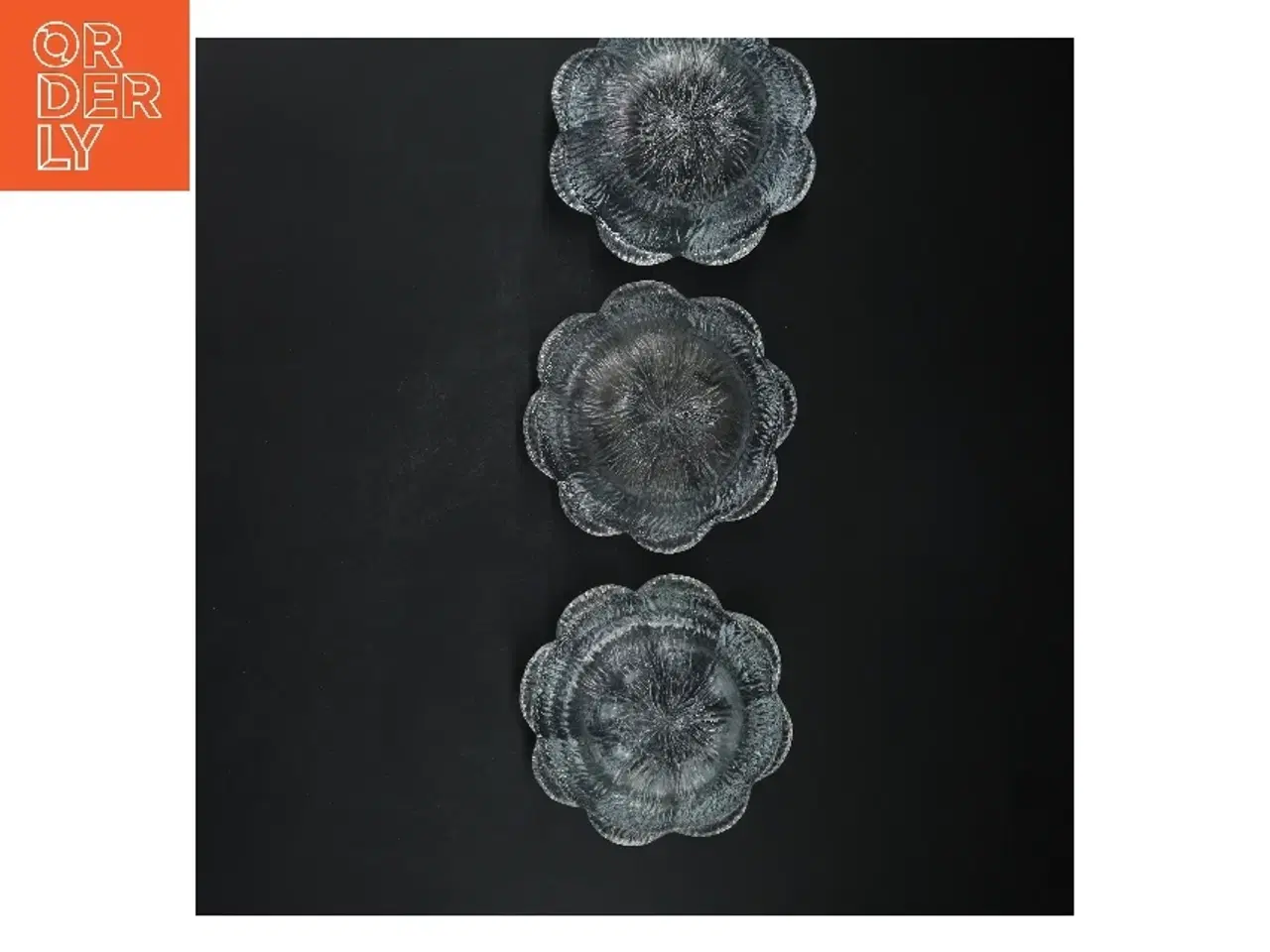 Billede 3 - Tre glas lysestager fra holmegaard blomstermønster (str. Ø 13 cm)