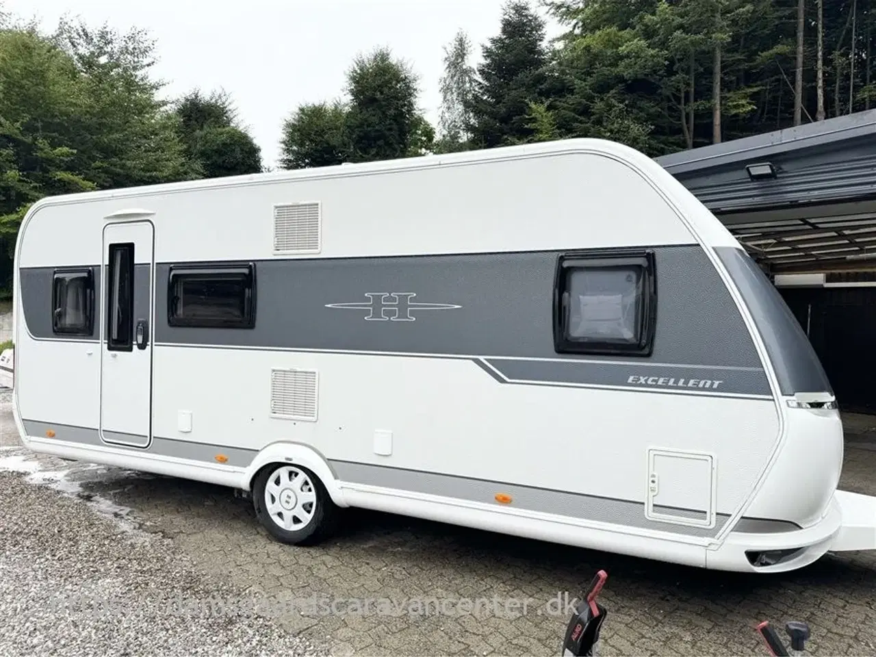 Billede 2 - 2017 - Hobby Excellent 560 KMFe Franskseng-Køjer-Gulvtemp.-Mover-Telt