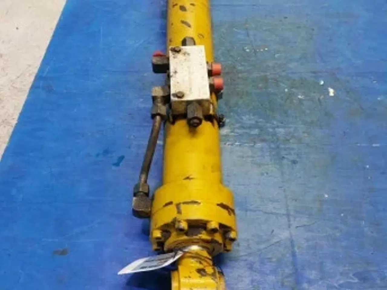 Billede 5 - Hydrema 906B Sideforskydnings Cylinder 200141