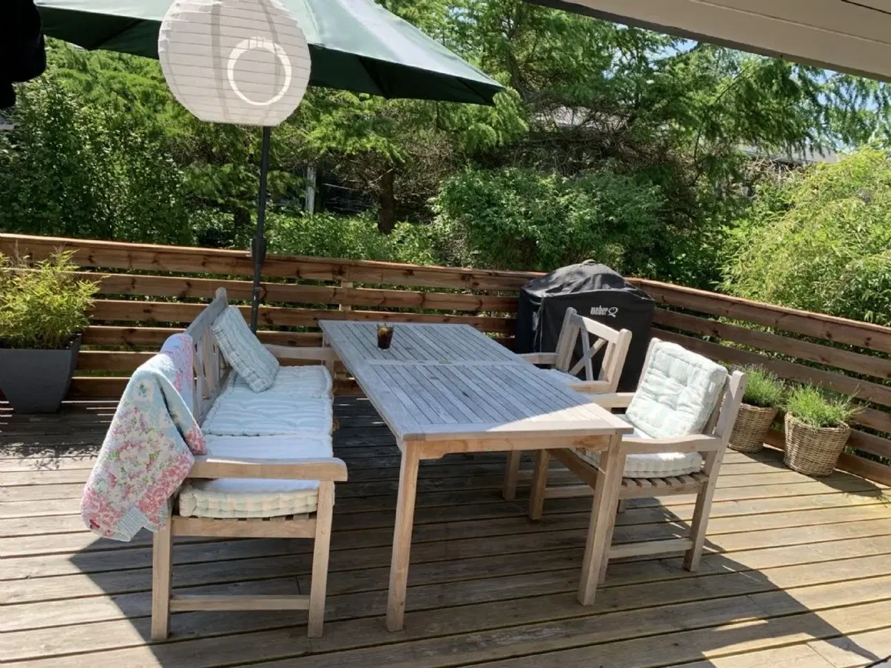 Billede 5 - Sk�nt og hyggeligt bj�lkesommerhus med sm�sten p� taget p� blind vej i hyggeligt sommerhusomr�de t�t ved b�rnevenlig strand og hyggelige Gilleleje