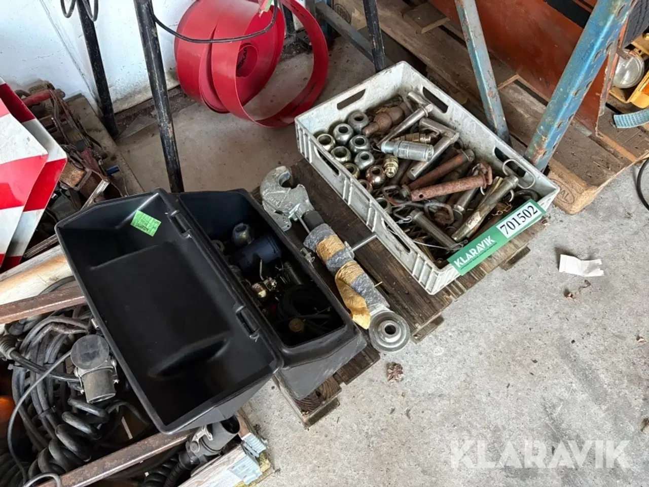 Billede 4 - Værktøjskasse med indhold, til Class traktor