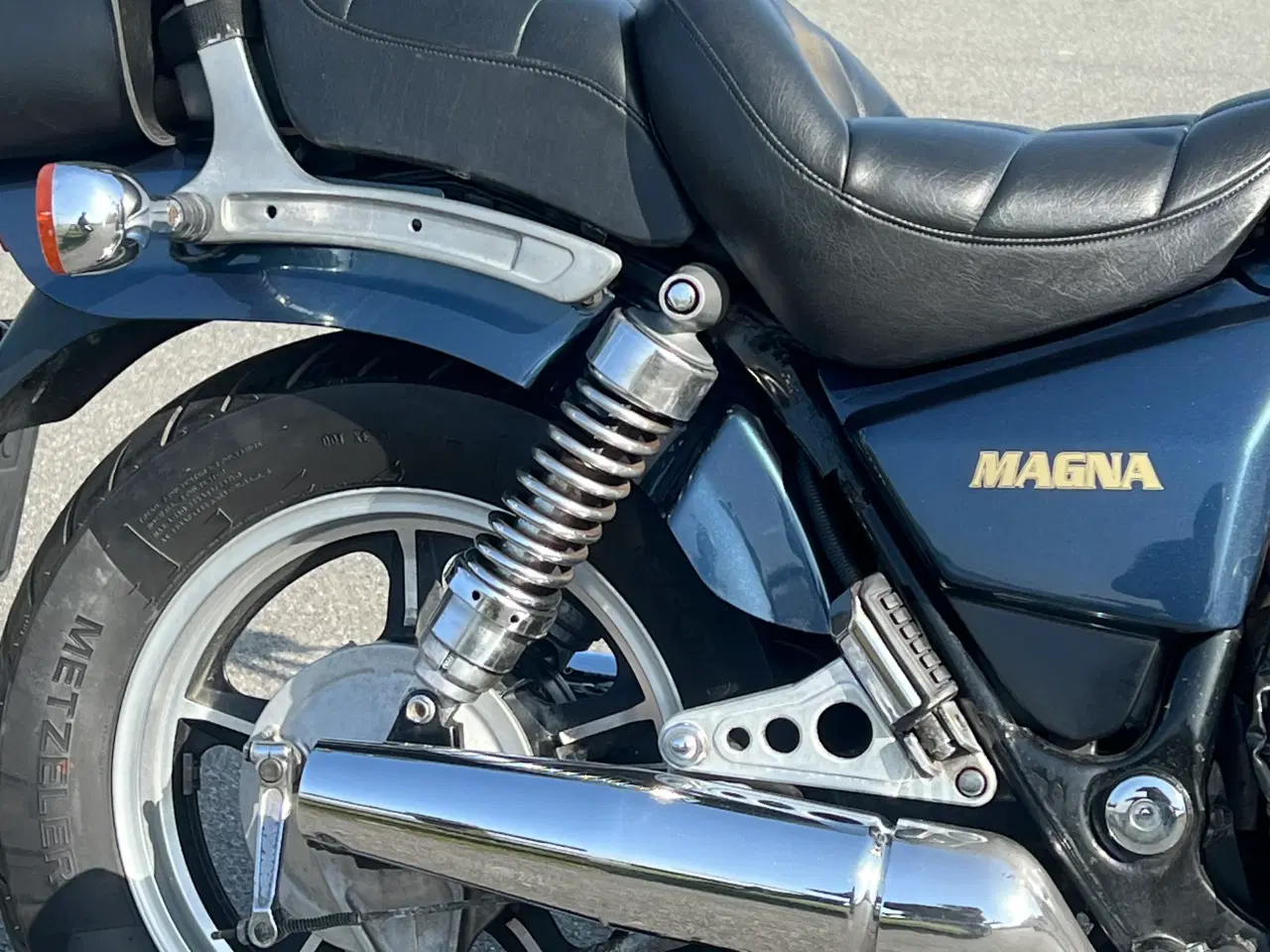 Billede 8 - Honda VF 700 Magna