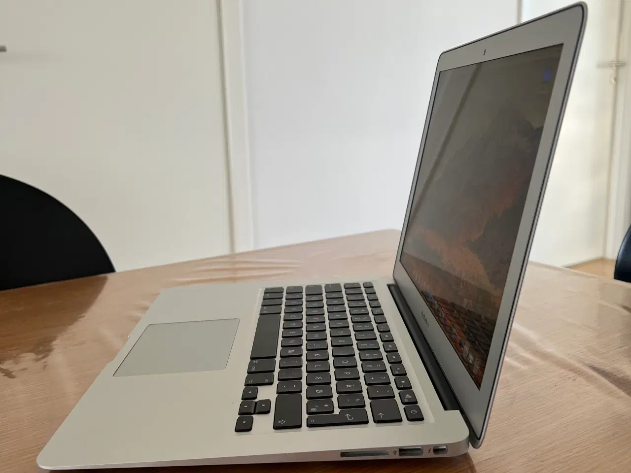 Billede 2 - Macbook Air 13” fra 2017