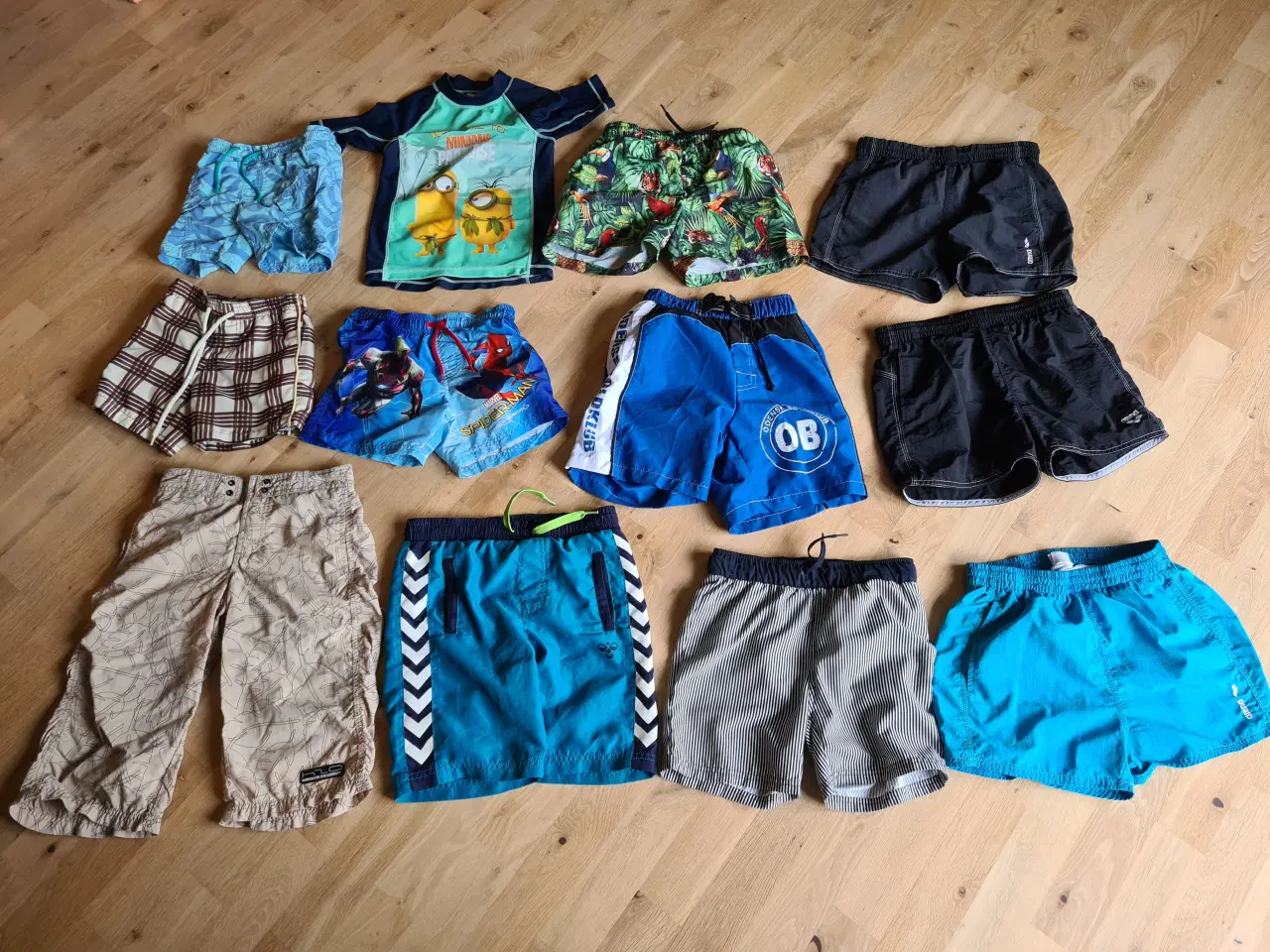 Billede 1 - Bade shorts str 2 år-10 år