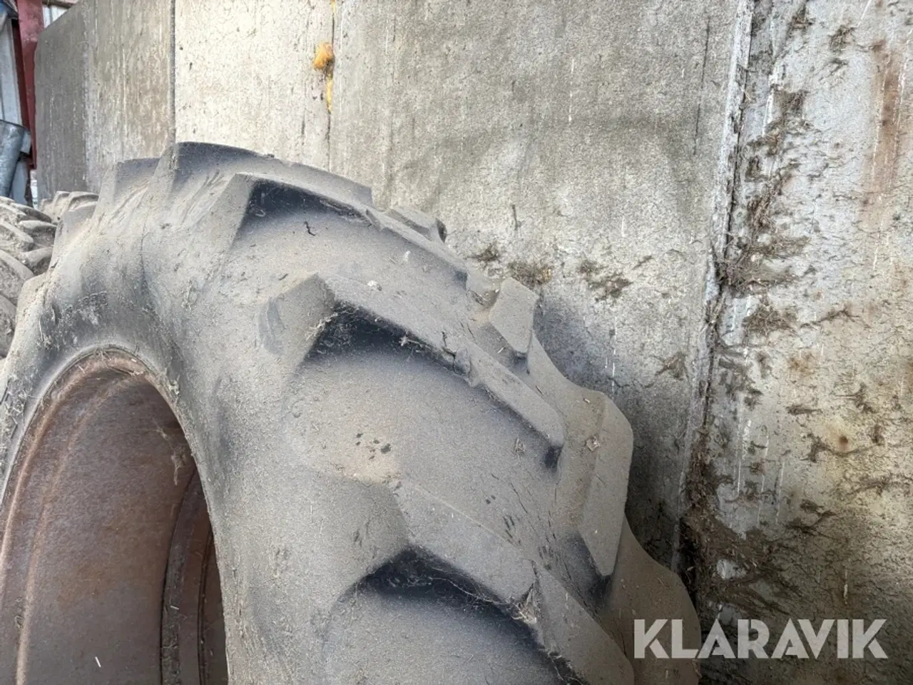 Billede 5 - Dæk med fælge 2 styk Goodyear Super traction