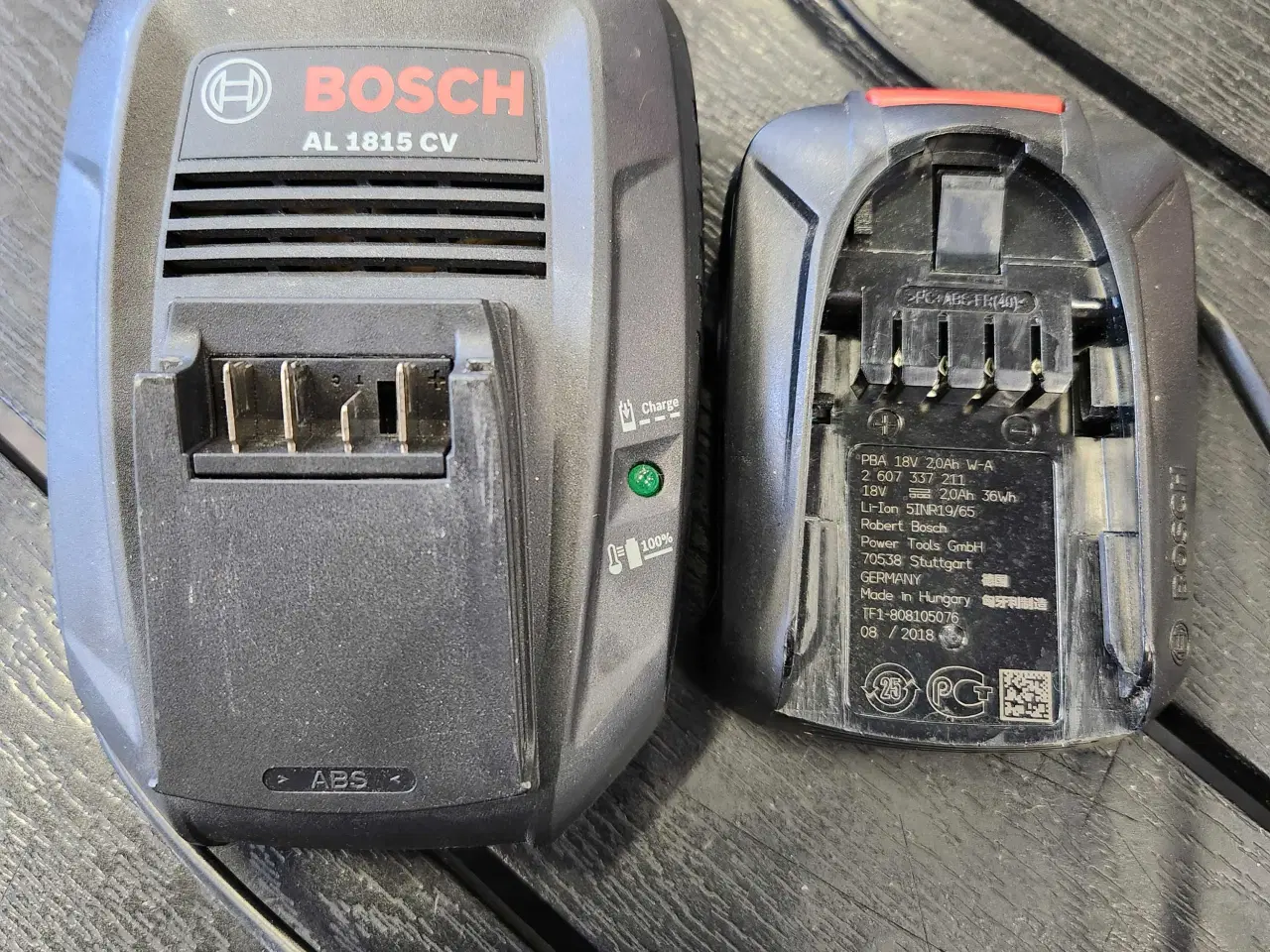Billede 2 - Batteri + lader til bosch