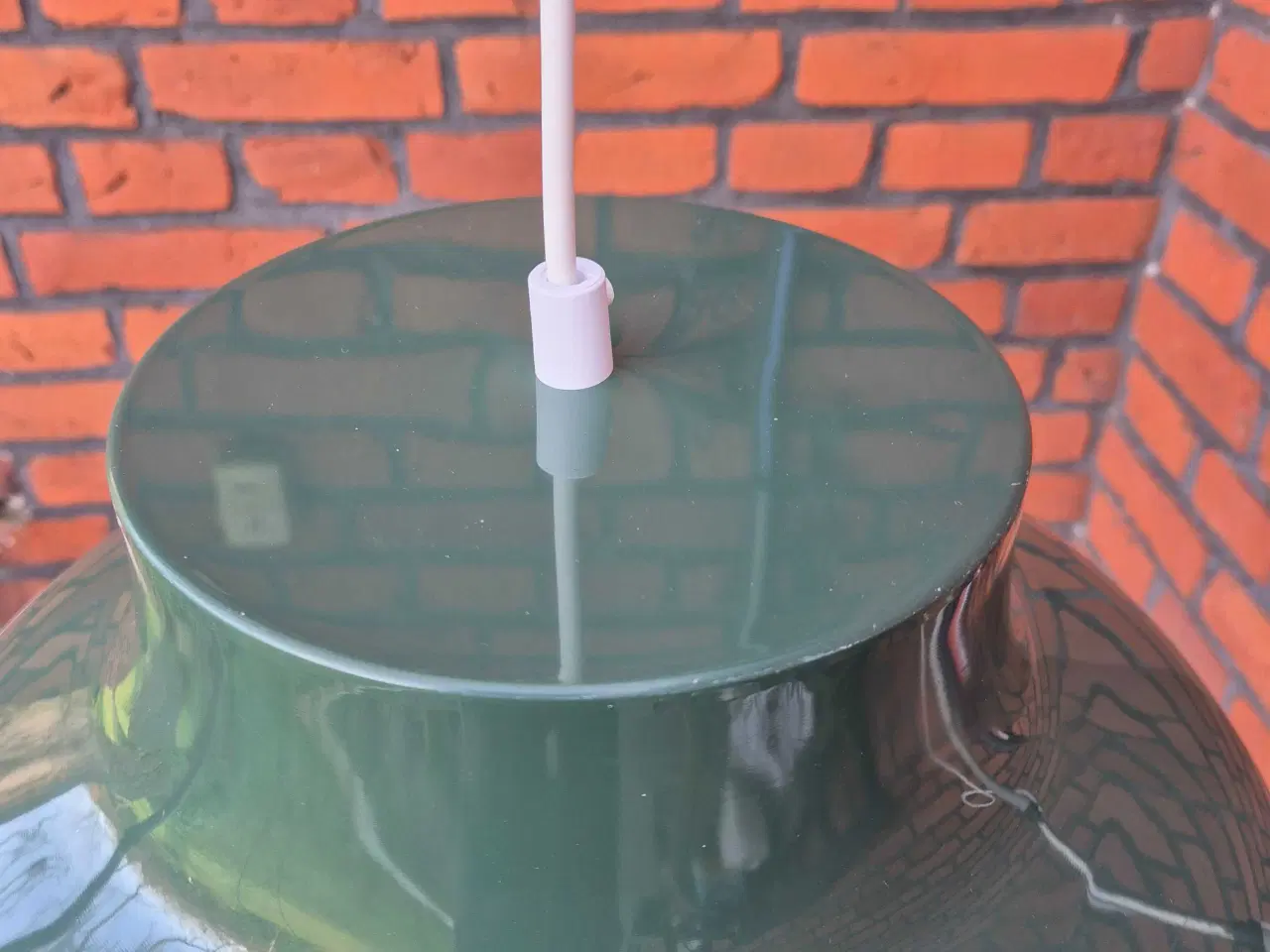 Billede 4 - Grøn retropendel med god fylde