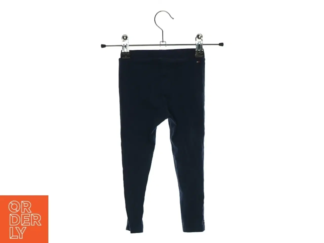 Billede 4 - Sæt med bodystocking og bukser fra Tommy Hilfiger (str. 86)