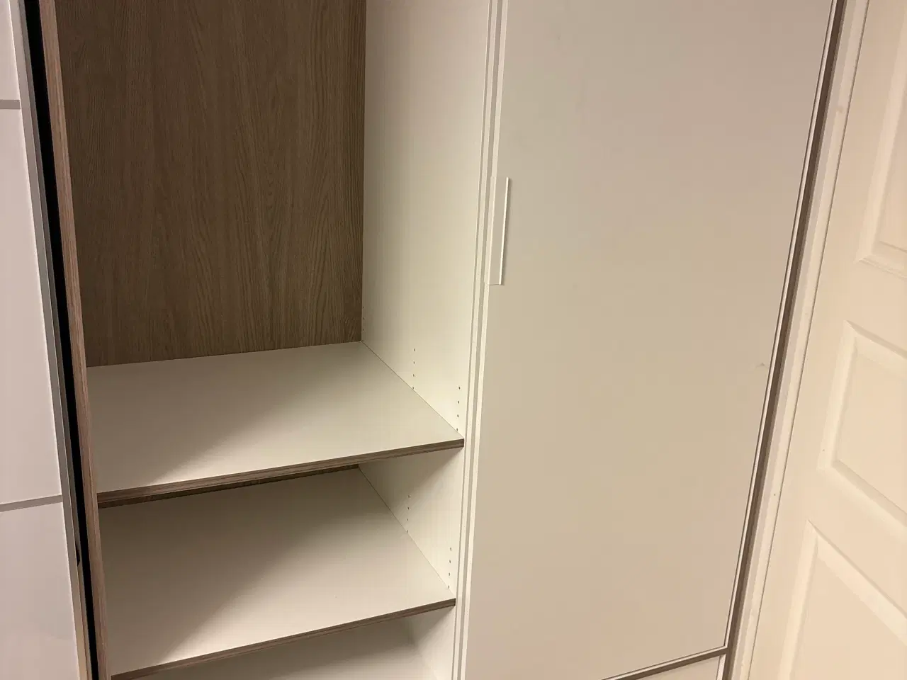 Billede 2 - Ikea Trysil skab