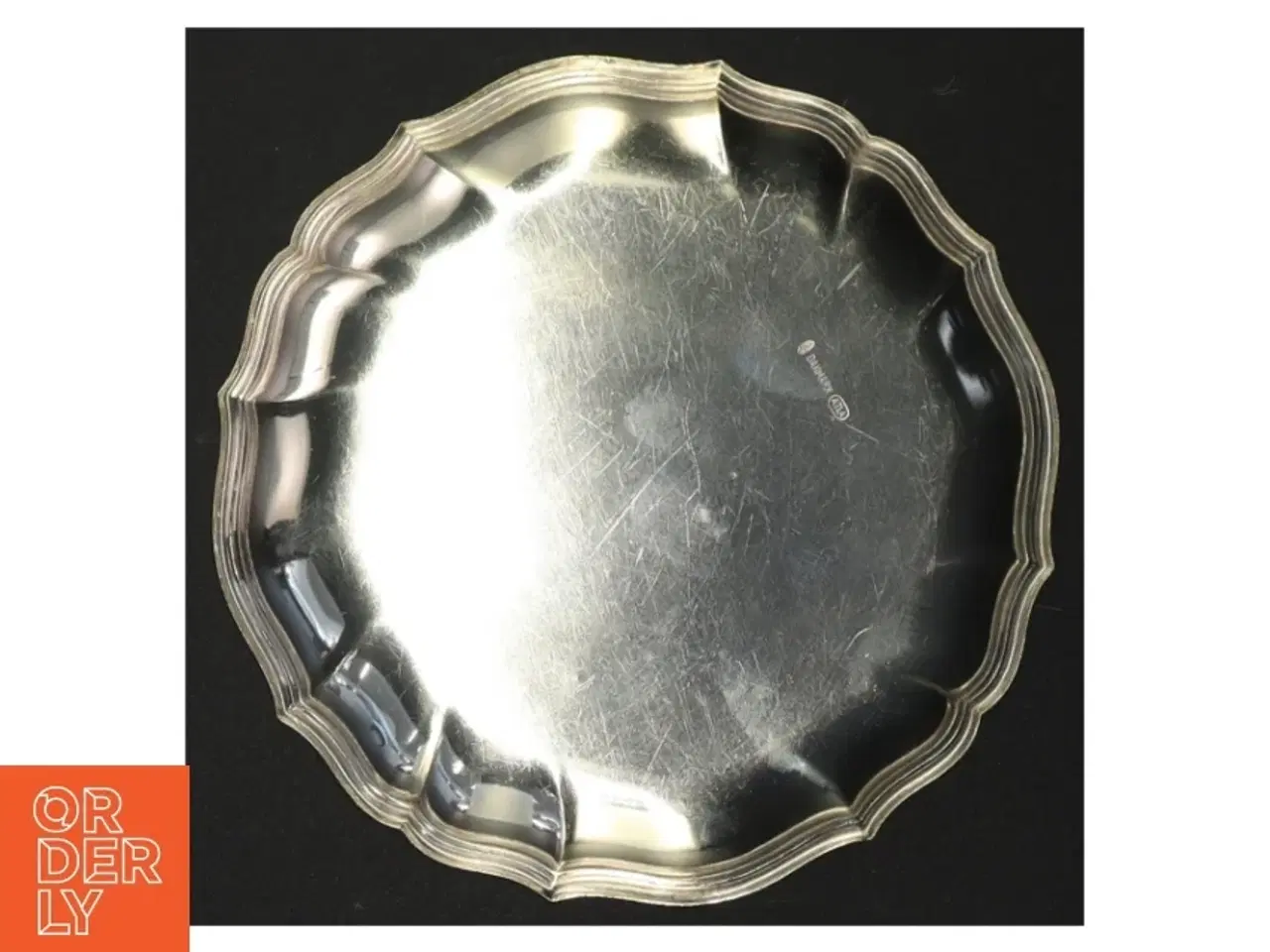 Billede 3 - Sølvfarvet metalfad (str. 15 cm)