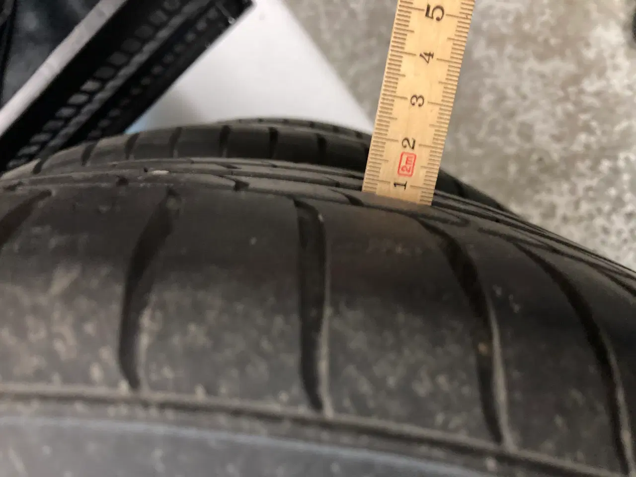 Billede 4 - Alufælge med sommerdæk til VW,Skoda,Seat.