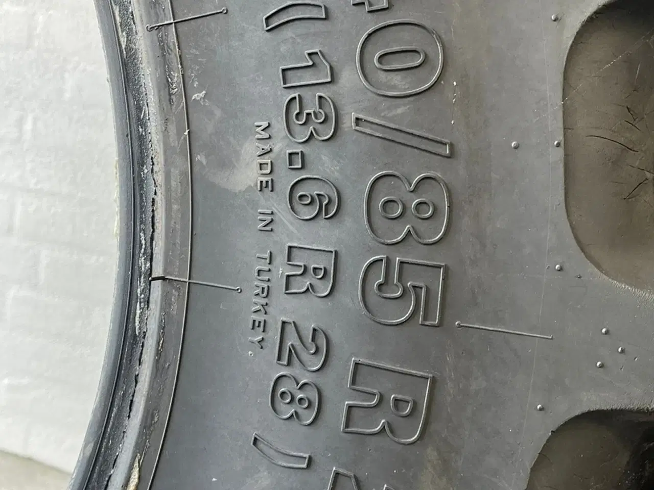 Billede 3 - Lassa 340/85R28