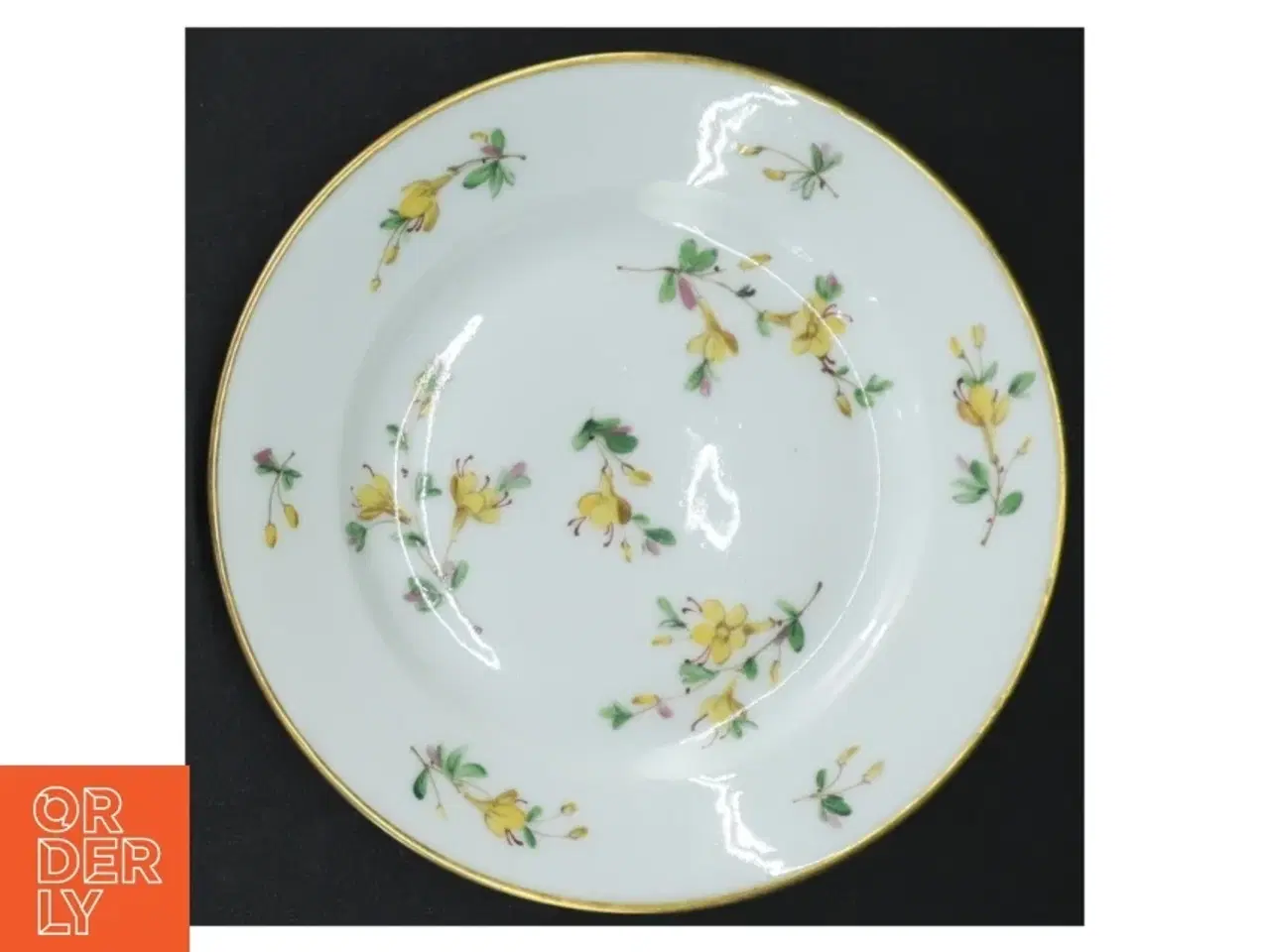 Billede 4 - Porcelænstallerkener med blomstermotiv (str. Ø 16 cm)