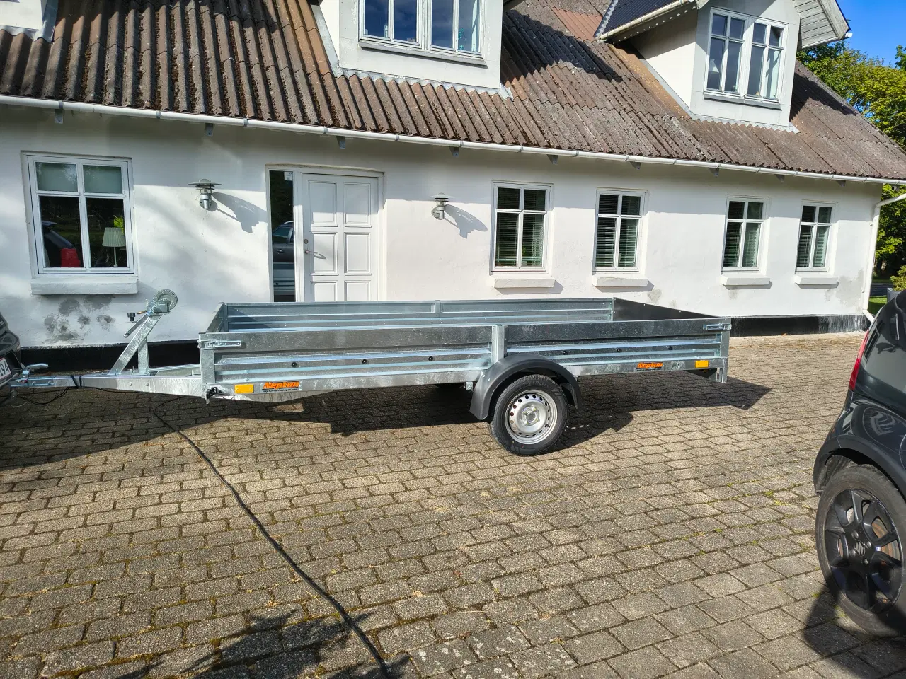 Billede 2 - 4 mdr gammel trailer med vip og spil