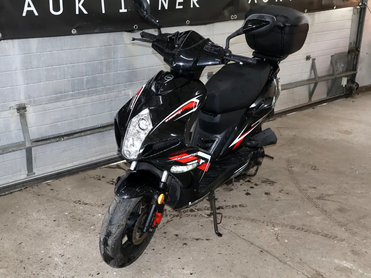 Billede 8 - VGA Firefox årg 2020. lille knallert. 