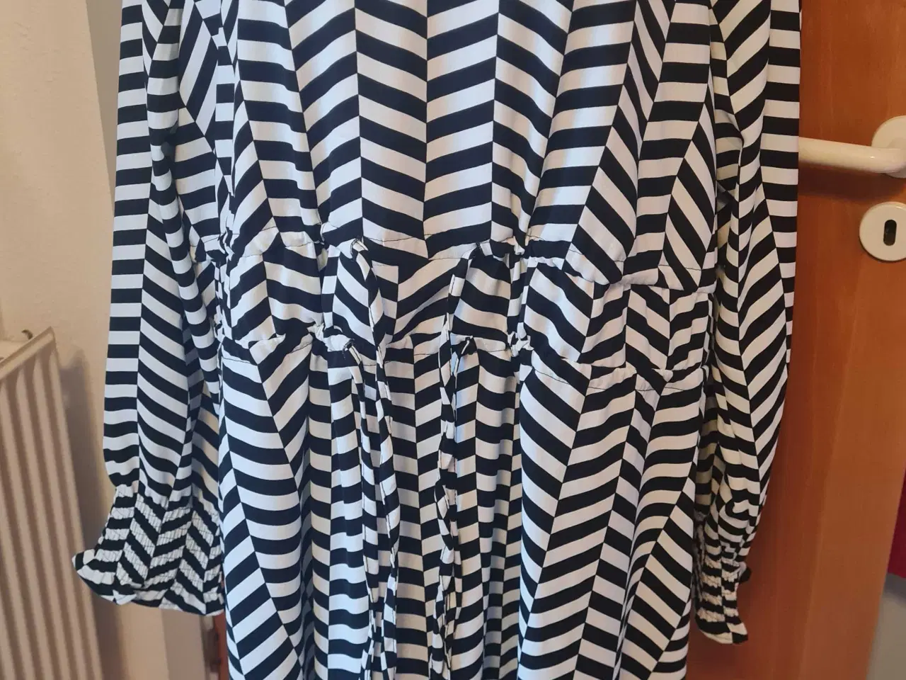 Billede 2 - Kjole Zizzi str M 46-48