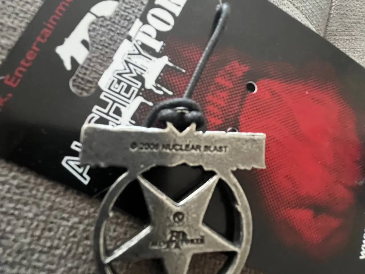 Billede 3 - Dimmu Burgir vedhæng og snor